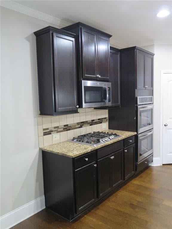 5 bedroom, 3 bathroom, 2,885 sq ft single family residence for sale at 536 Wolf Pack Lane, Atlanta, GA 30349 — photo 7