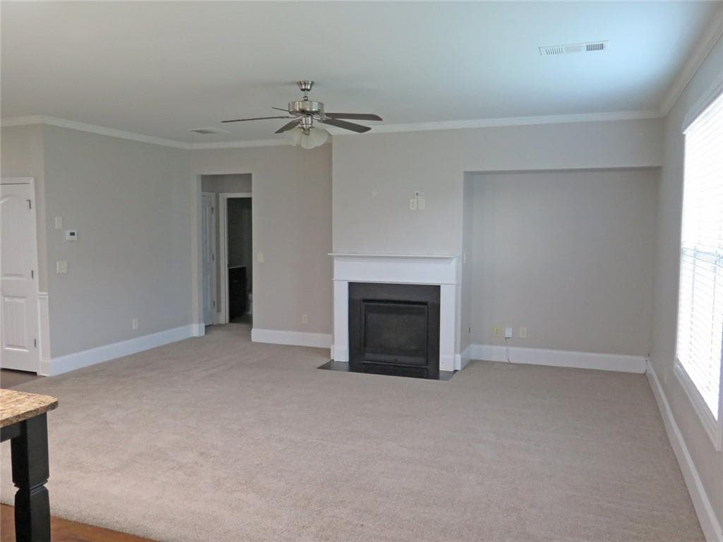 5 bedroom, 3 bathroom, 2,885 sq ft single family residence for sale at 536 Wolf Pack Lane, Atlanta, GA 30349 — photo 10