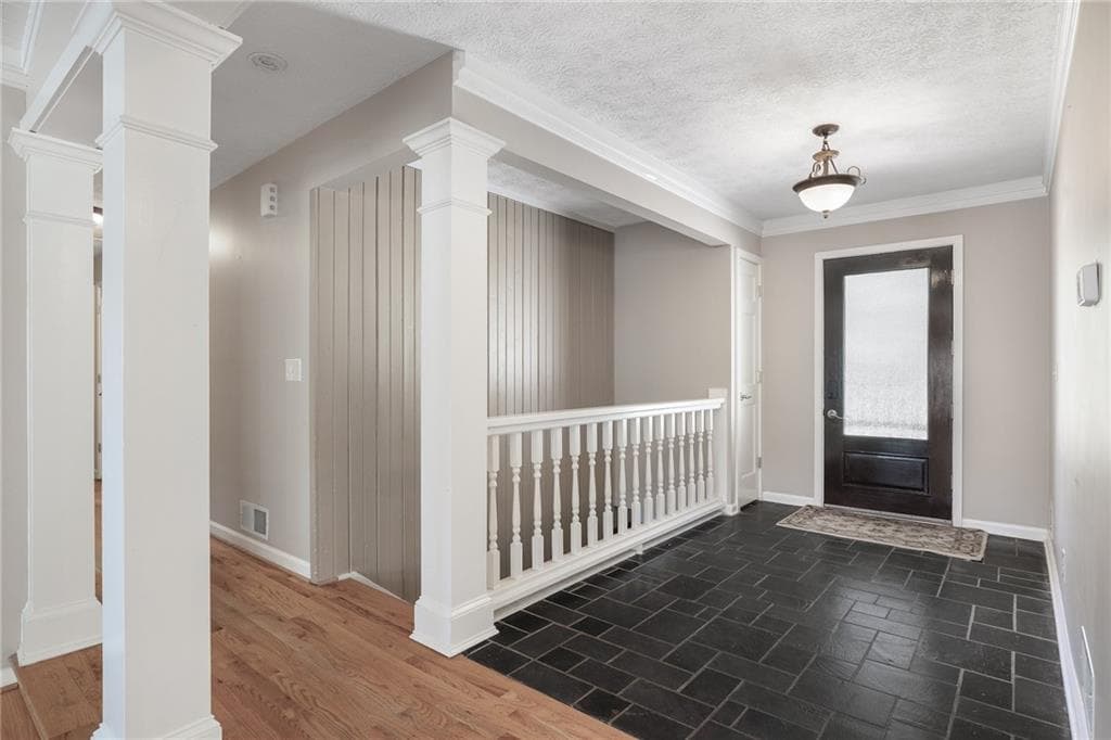 4 bedroom, 3 bathroom, 3,454 sq ft single family residence for sale at 3370 Indian Hills Drive, Marietta, GA 30068 — photo 6