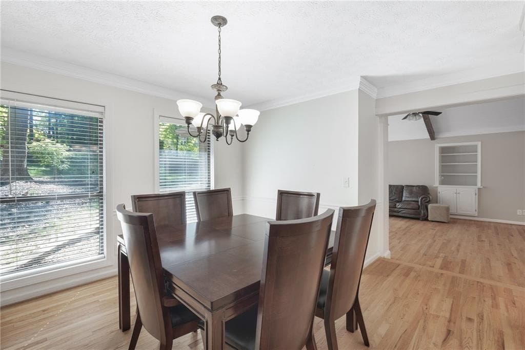 4 bedroom, 3 bathroom, 3,454 sq ft single family residence for sale at 3370 Indian Hills Drive, Marietta, GA 30068 — photo 9