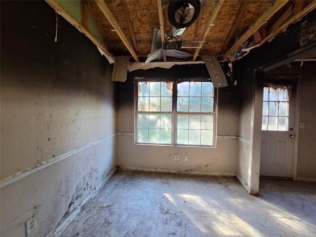 3 bedroom, 2 bathroom, 1,400 sq ft single family residence for sale at 25 Raven Court, Covington, GA 30014 — photo 10