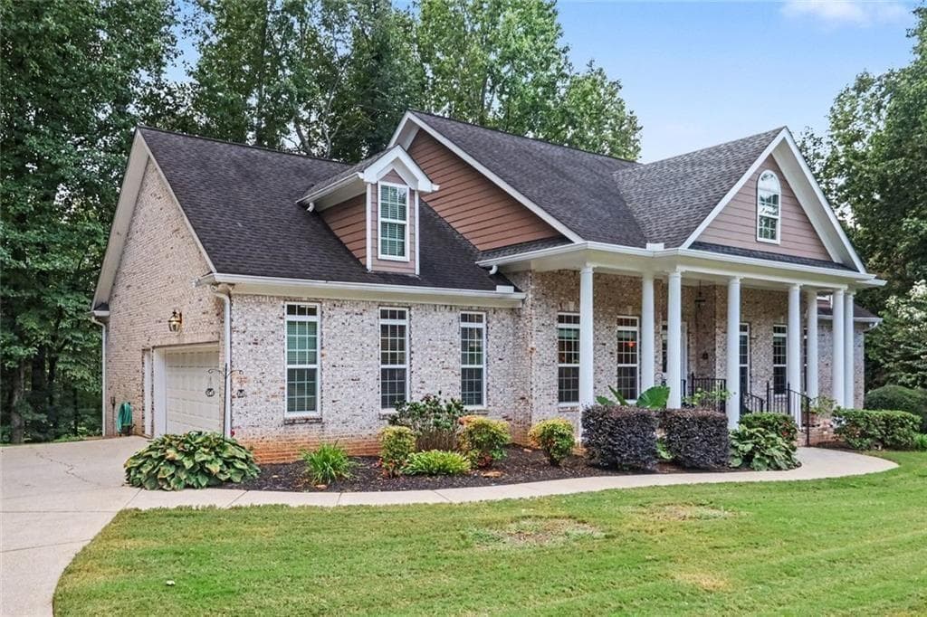 4 bedroom, 4 bathroom, 4,431 sq ft single family residence for sale at 5453 Copper Creek Road, Flowery Branch, GA 30542 — photo 2