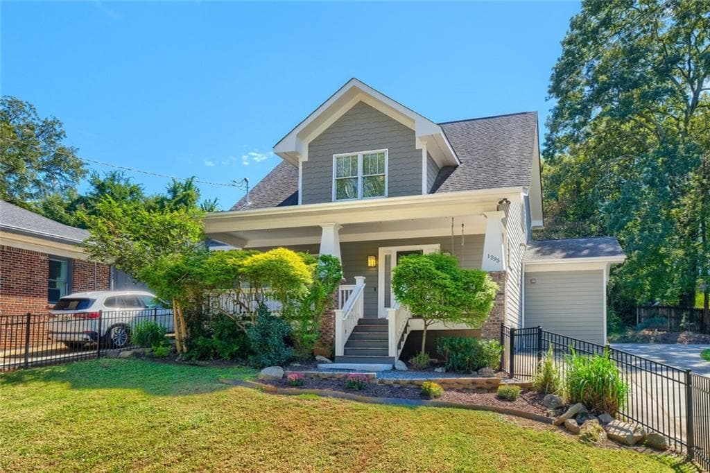 3 bedroom, 3 bathroom, 2,420 sq ft single family residence for sale at 1295 Hardee Street, Atlanta, GA 30307