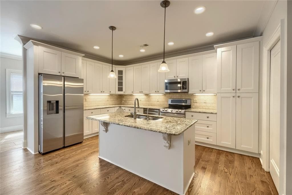 3 bedroom, 3 bathroom, 2,420 sq ft single family residence for sale at 1295 Hardee Street, Atlanta, GA 30307 — photo 9