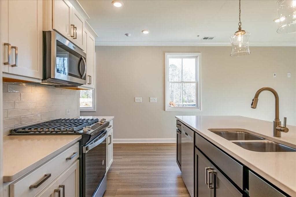 3 bedroom, 3 bathroom, 1,805 sq ft townhouse for sale at 316 Colsen Drive, Acworth, GA 30102 — photo 6