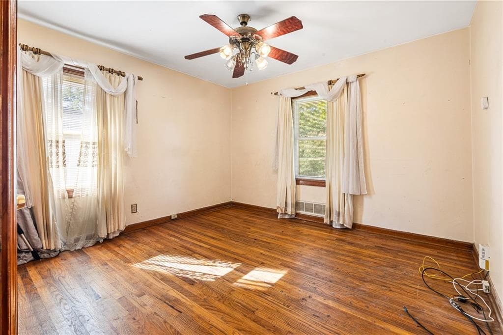 3 bedroom, 2 bathroom, 1,190 sq ft single family residence for sale at 1795 Vicki Lane, Atlanta, GA 30316 — photo 7