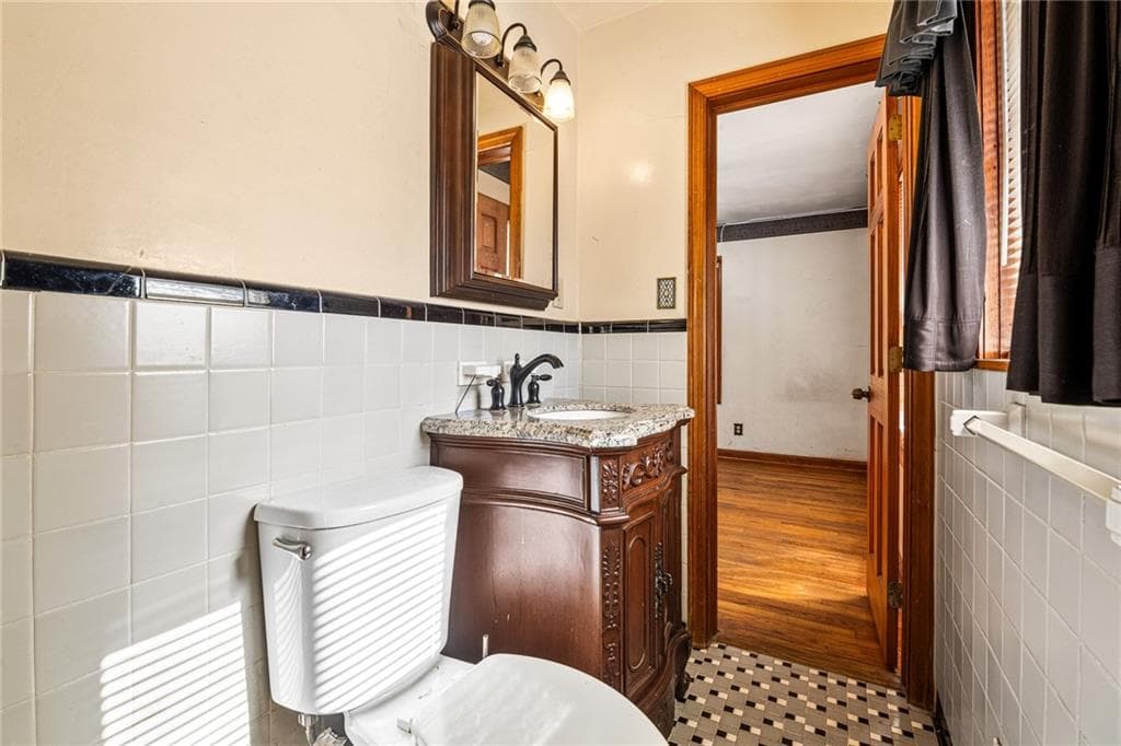 3 bedroom, 2 bathroom, 1,190 sq ft single family residence for sale at 1795 Vicki Lane, Atlanta, GA 30316 — photo 10