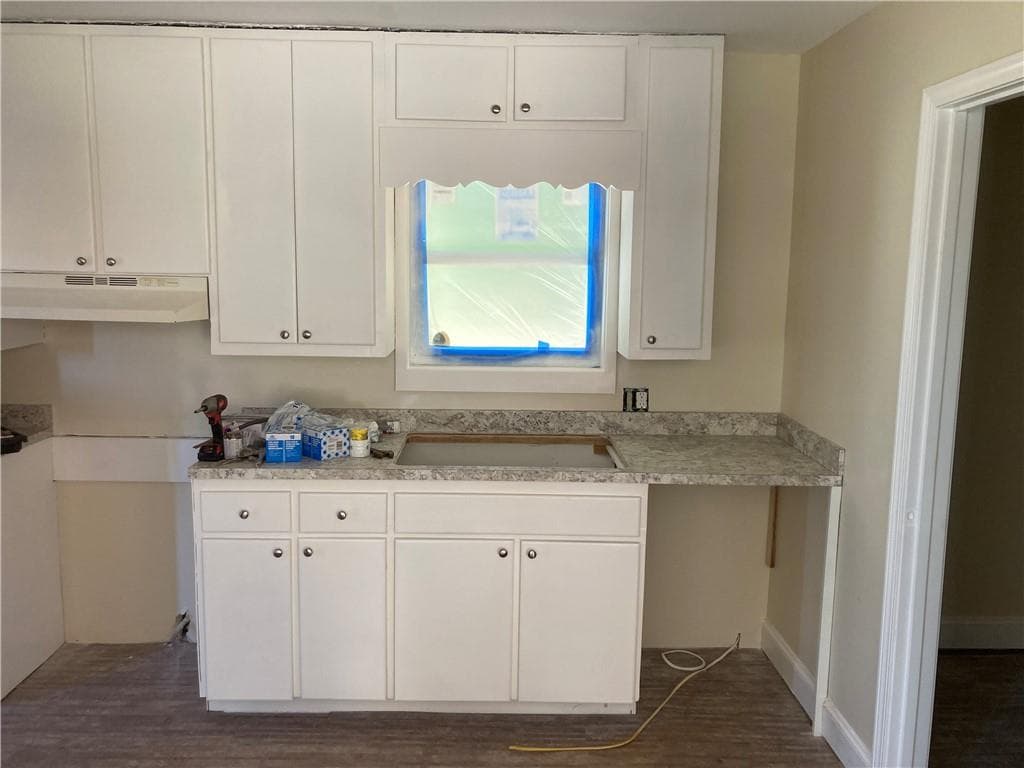2 bedroom, 2 bathroom duplex for rent at 1847 A Auraria Road, Dahlonega, GA 30533 for $1,400 a month — photo 6