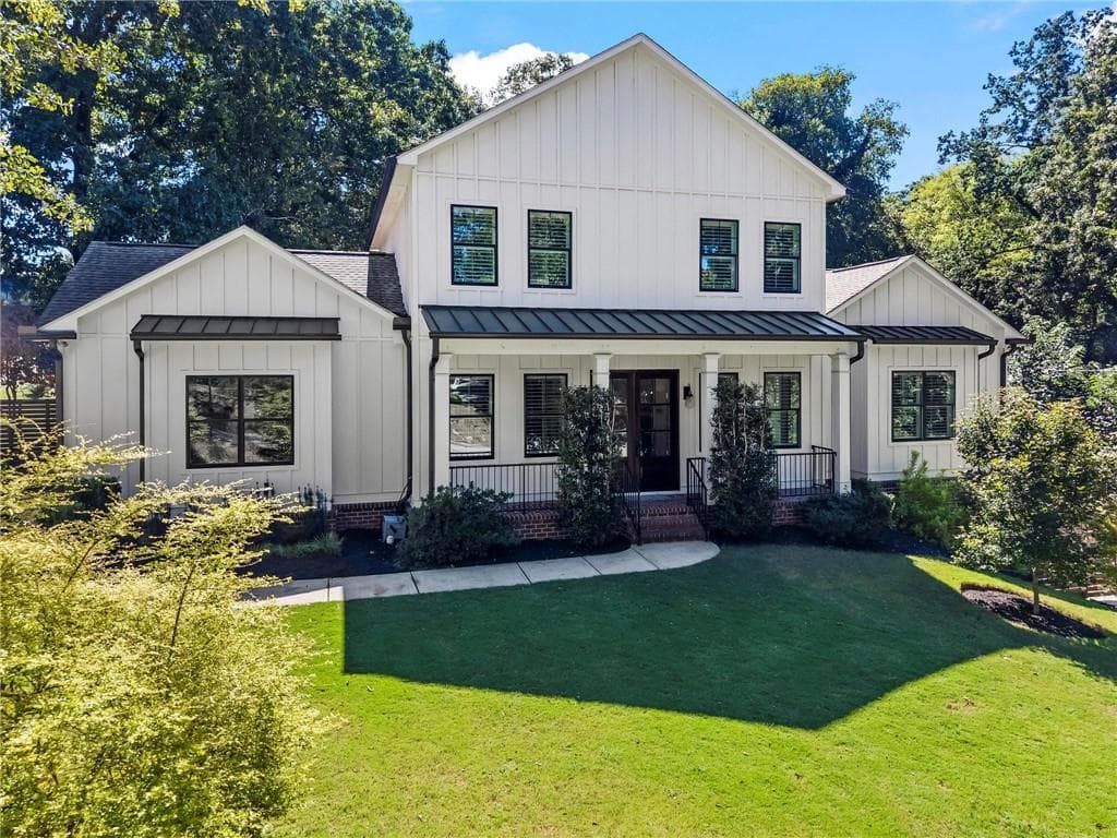 4 bedroom, 4 bathroom, 2,937 sq ft single family residence for sale at 1870 Spring Avenue, Atlanta, GA 30318