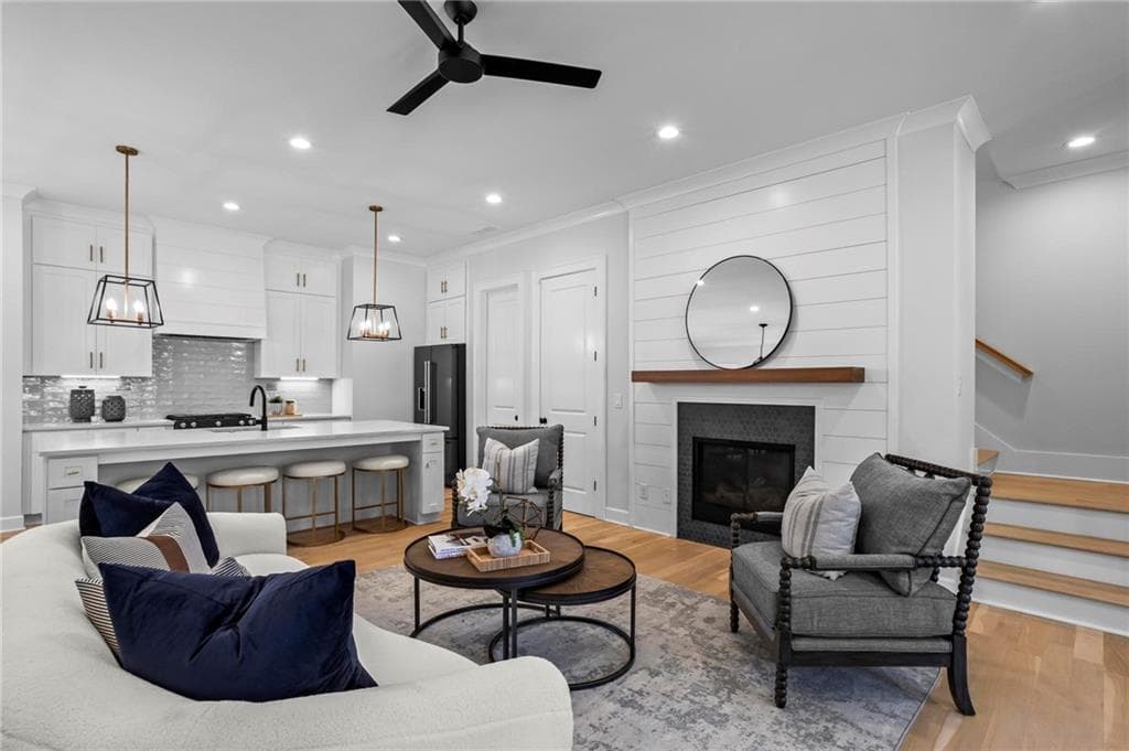 4 bedroom, 4 bathroom, 2,937 sq ft single family residence for sale at 1870 Spring Avenue, Atlanta, GA 30318 — photo 9