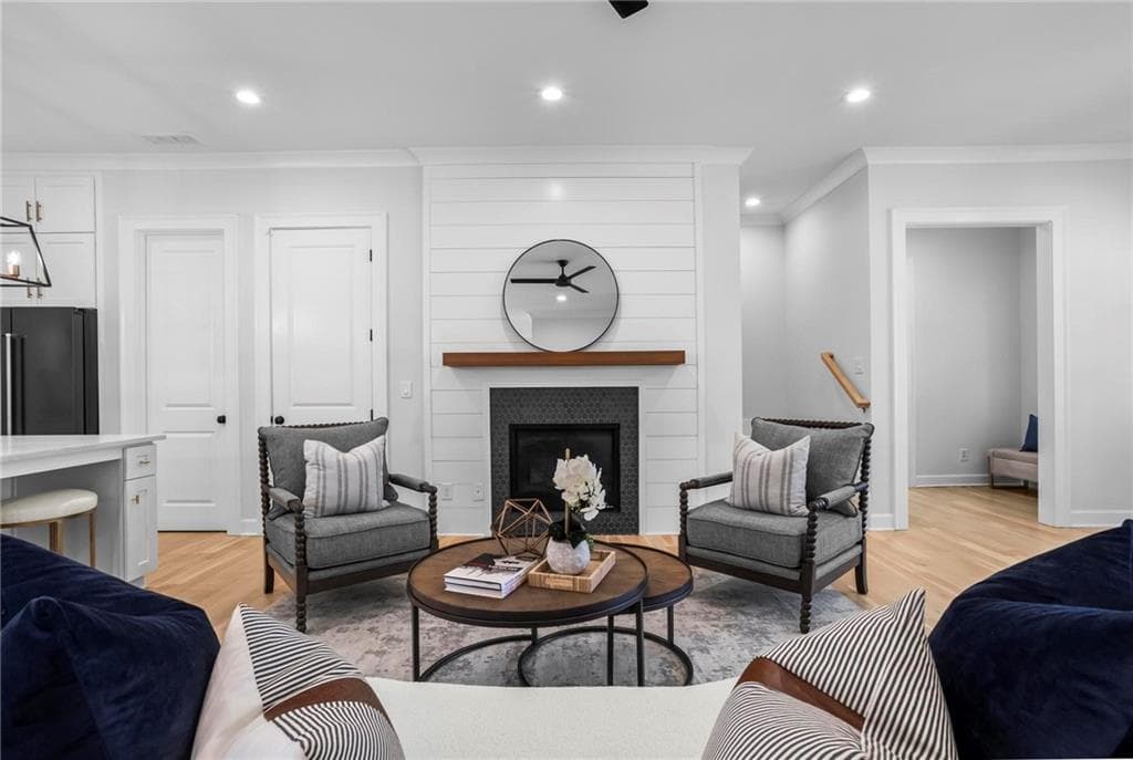 4 bedroom, 4 bathroom, 2,937 sq ft single family residence for sale at 1870 Spring Avenue, Atlanta, GA 30318 — photo 10