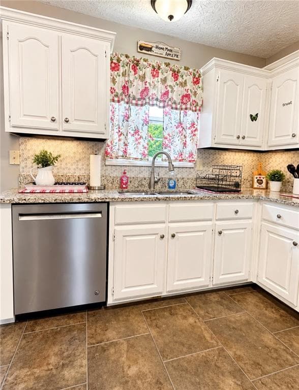 5 bedroom, 3 bathroom, 2,160 sq ft single family residence for sale at 443 Windsong ln Lane, Social Circle, GA 30025 — photo 7
