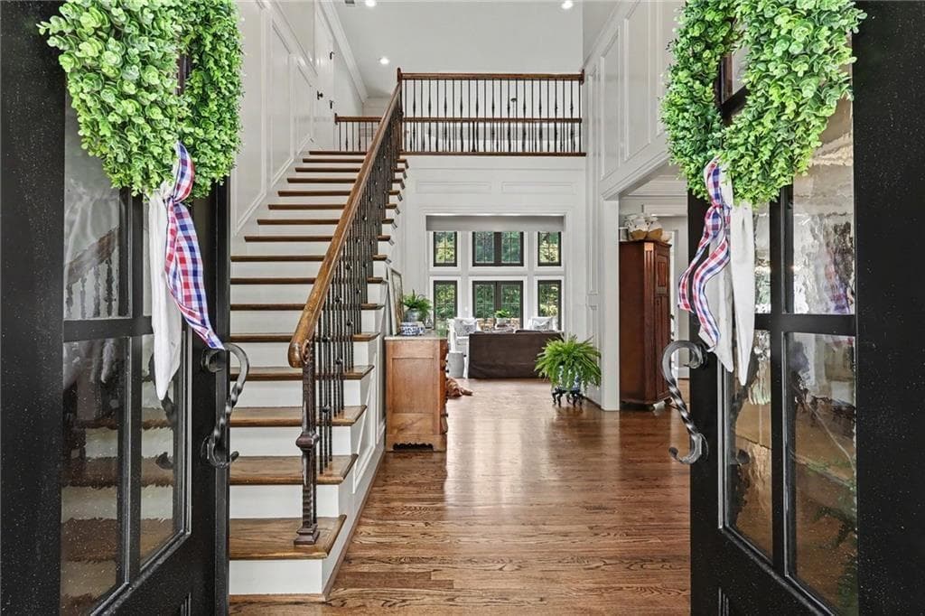6 bedroom, 6 bathroom, 6,544 sq ft single family residence for sale at 2375 Massey Lane, Decatur, GA 30033 — photo 4