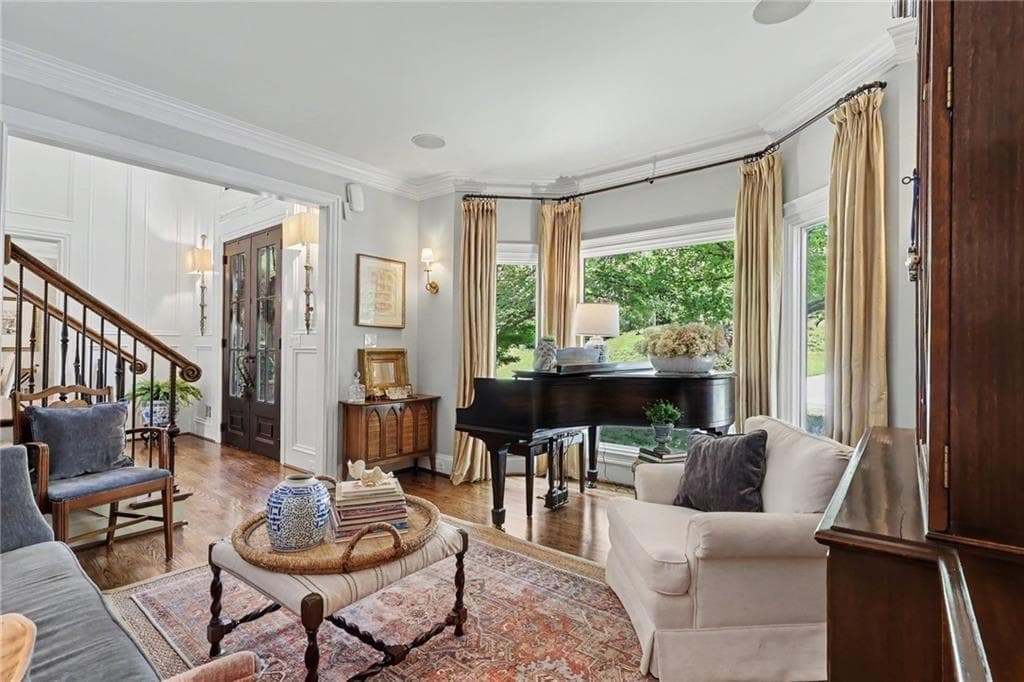 6 bedroom, 6 bathroom, 6,544 sq ft single family residence for sale at 2375 Massey Lane, Decatur, GA 30033 — photo 6