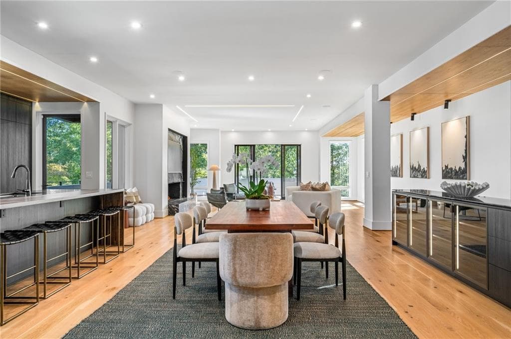 6 bedroom, 9 bathroom, 8,900 sq ft single family residence for sale at 1033 Reeder Circle, Atlanta, GA 30306 — photo 3