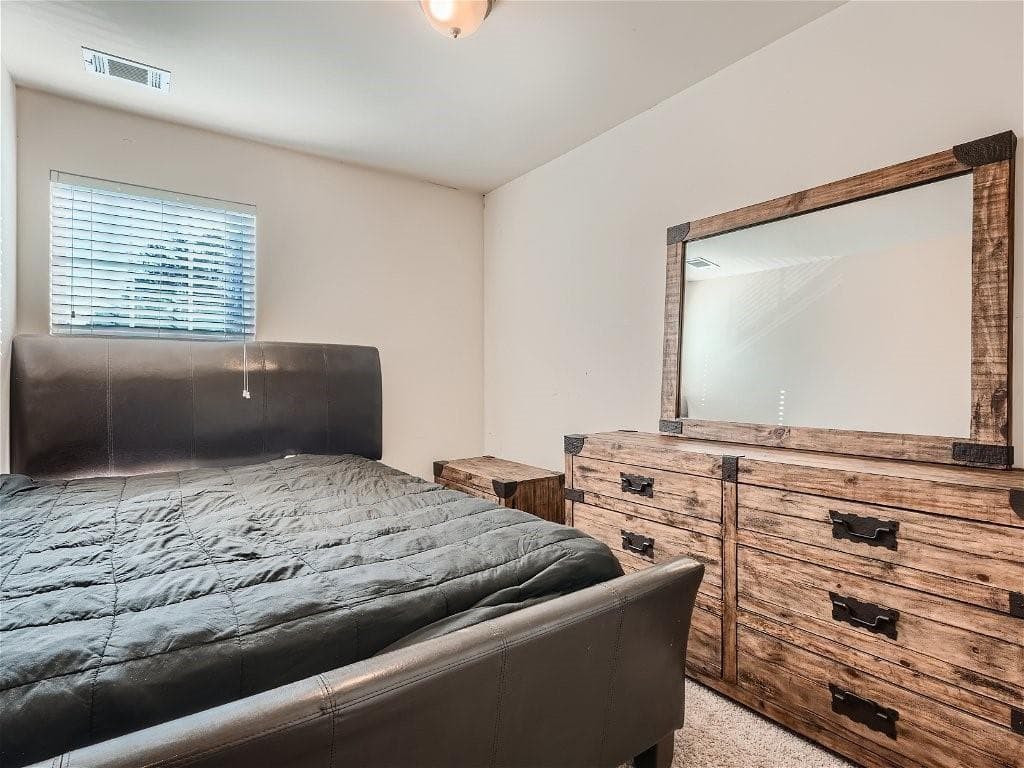 3 bedroom, 3 bathroom, 1,368 sq ft townhouse for sale at 2161 Cypress Lane, Atlanta, GA 30331 — photo 9