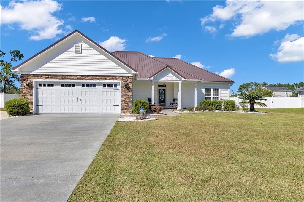 3 bedroom, 2 bathroom, 1,511 sq ft single family residence for sale at 2543 Tuscan Way, Valdosta, GA 31601