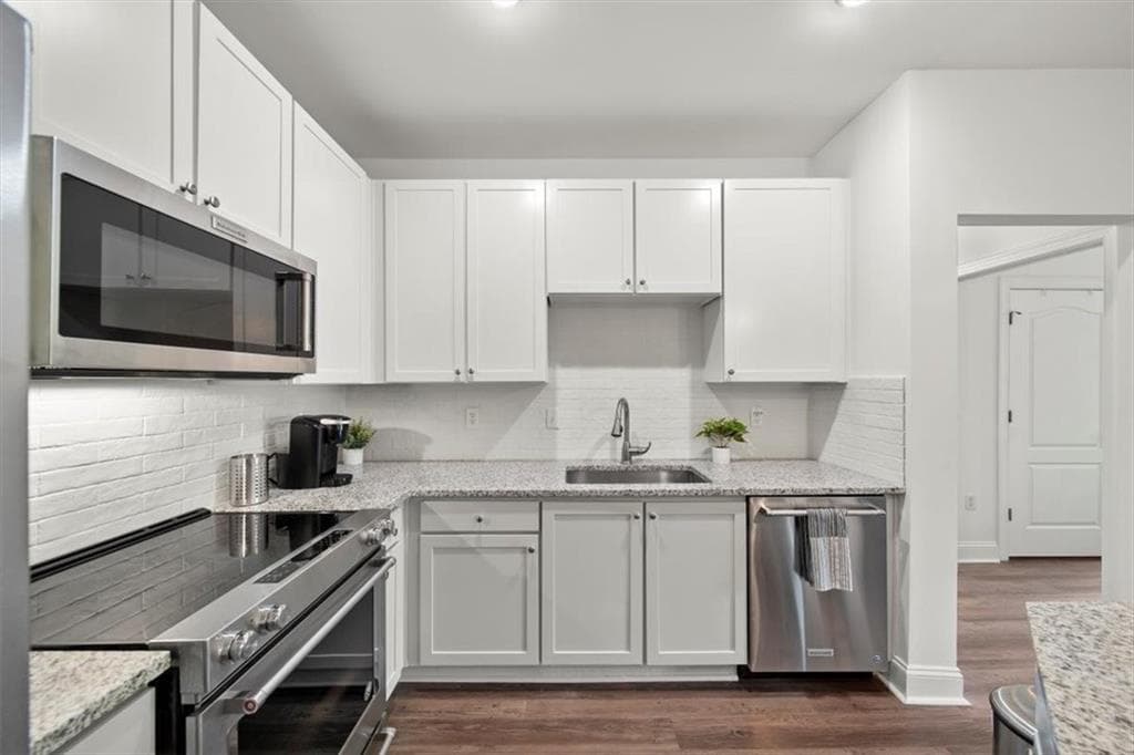 1 bedroom, 1 bathroom, 732 sq ft condominium for sale at 840 United Avenue 410, Atlanta, GA 30312 — photo 9