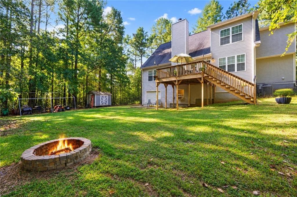 3 bedroom, 3 bathroom, 1,910 sq ft single family residence for sale at 200 Cecil Way, Mcdonough, GA 30252 — photo 5