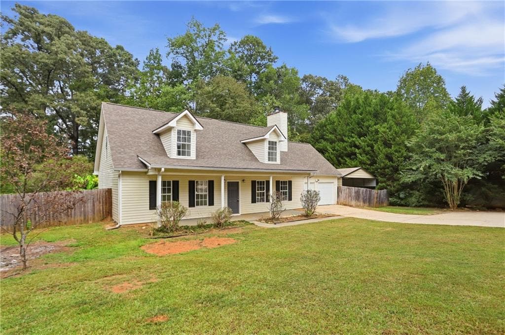 4 bedroom, 3 bathroom, 2,076 sq ft single family residence for sale at 310 Kaden Court, Mcdonough, GA 30252 — photo 2