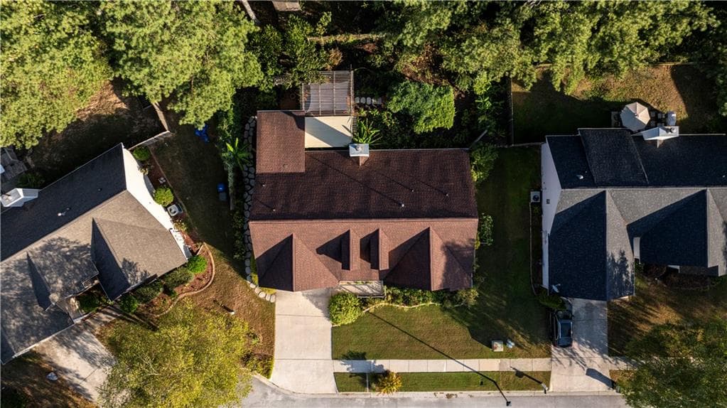 4 bedroom, 3 bathroom, 2,050 sq ft single family residence for sale at 4147 Granite Falls Lane, Loganville, GA 30052 — photo 5