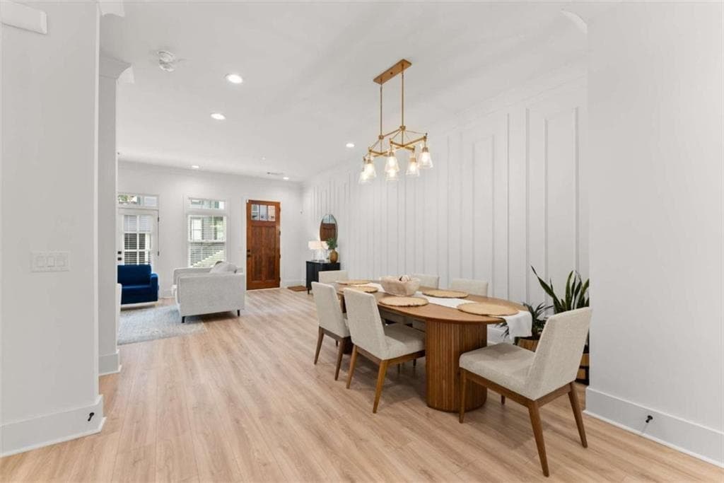 4 bedroom, 5 bathroom, 3,152 sq ft townhouse for sale at 338 SUGARVIEW Road, Sugar Hill, GA 30518 — photo 9