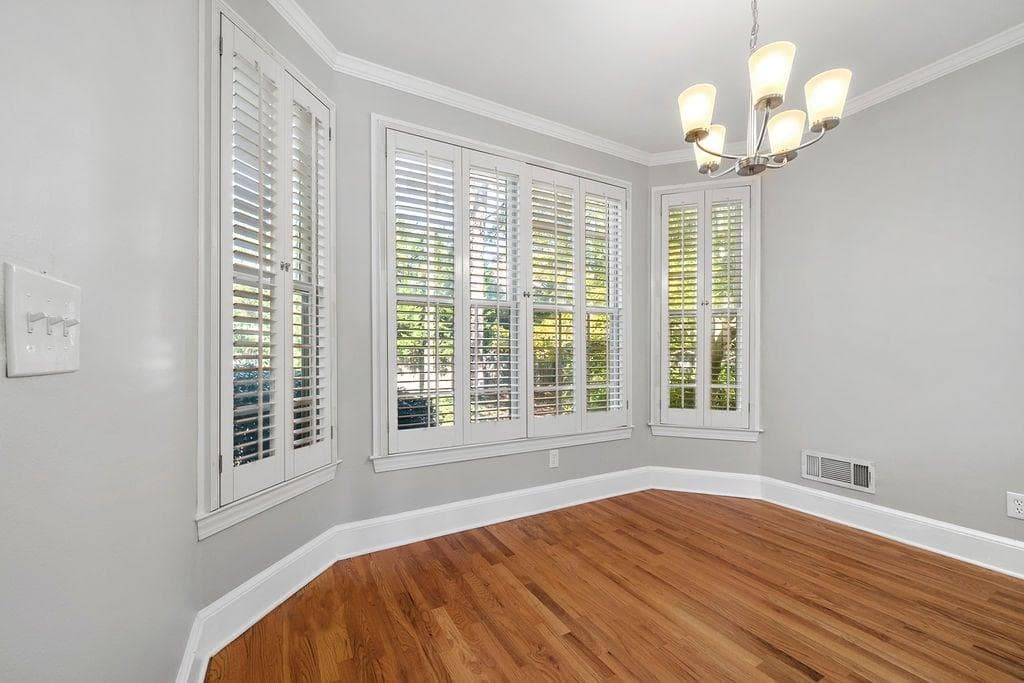 4 bedroom, 3 bathroom, 3,292 sq ft single family residence for sale at 3089 Milledge Gate Court, Marietta, GA 30067 — photo 5