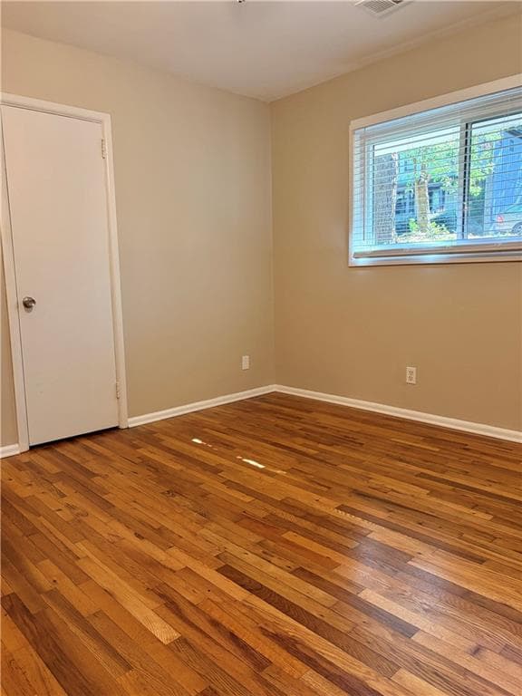 3 bedroom, 1 bathroom, 1,026 sq ft single family residence for rent at 1078 Palafox Drive, Atlanta, GA 30324 for $2,100 a month — photo 7