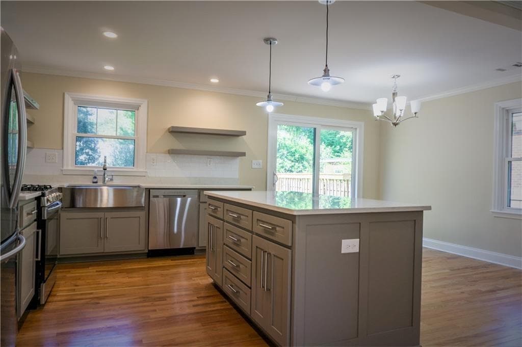 3 bedroom, 2 bathroom, 1,185 sq ft single family residence for rent at 3138 Wiltshire Drive, Avondale Estates, GA 30002 for $3,400 a month — photo 5