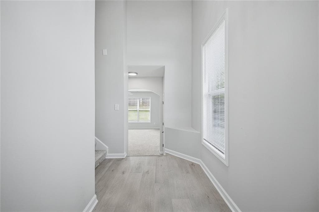 3 bedroom, 3 bathroom, 2,002 sq ft single family residence for sale at 8133 Brookbend Drive, Douglasville, GA 30134 — photo 6
