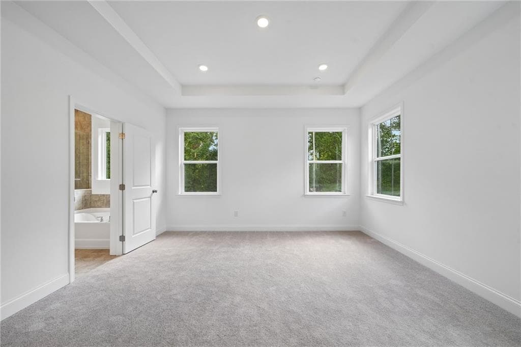 5 bedroom, 4 bathroom, 2,498 sq ft single family residence for sale at 202 Sheryl Way, Loganville, GA 30052 — photo 5