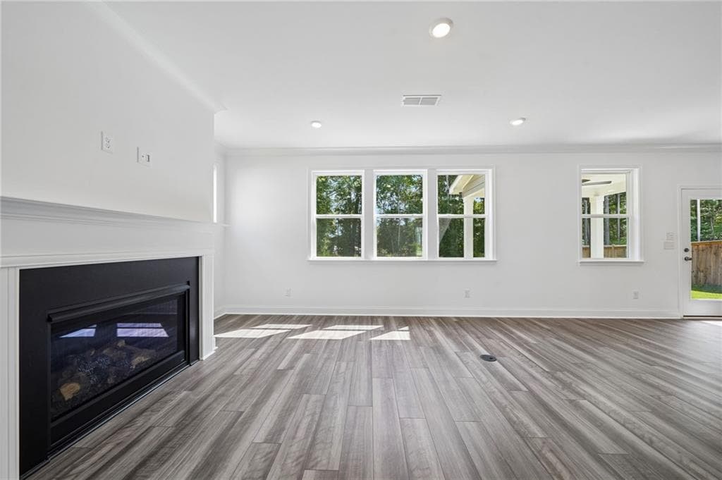 5 bedroom, 4 bathroom, 2,498 sq ft single family residence for sale at 202 Sheryl Way, Loganville, GA 30052 — photo 9