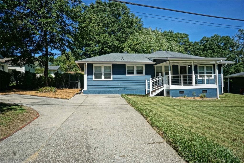 3 bedroom, 1 bathroom, 1,162 sq ft single family residence for sale at 414 Gresham, Mableton, GA 30126 — photo 1 of 38