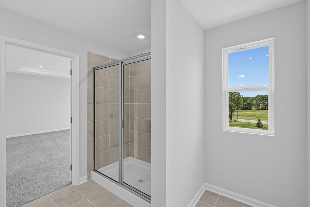 5 bedroom, 3 bathroom, 2,598 sq ft single family residence for sale at 212 Groveton Court, Euharlee, GA 30145 — photo 4