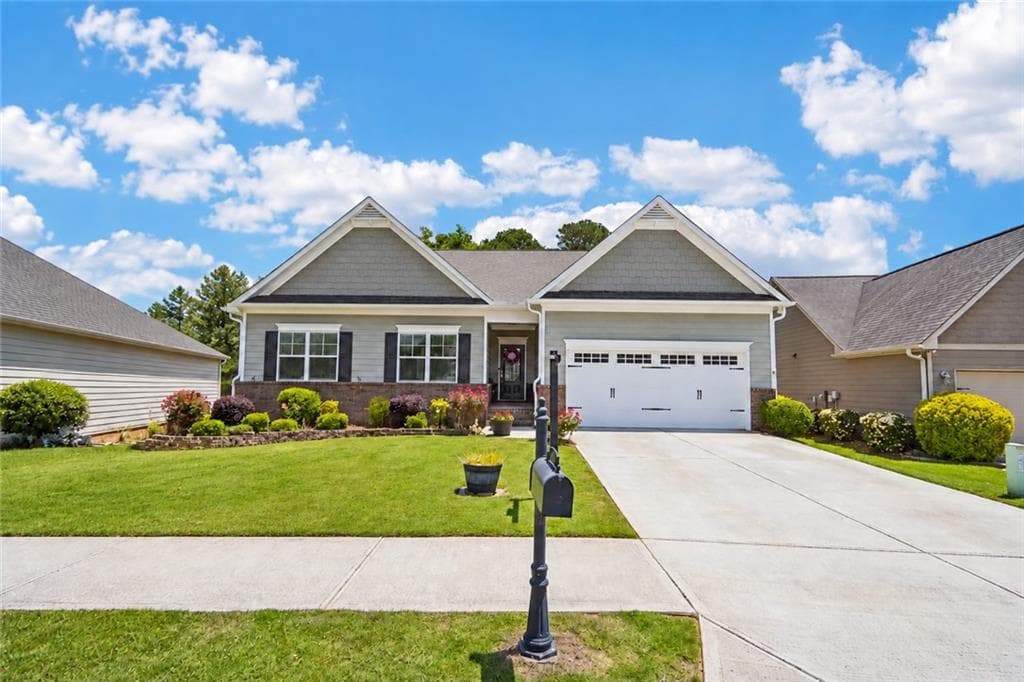 3 bedroom, 2 bathroom, 3,782 sq ft single family residence for sale at 4601 Sweetwater Drive, Gainesville, GA 30504