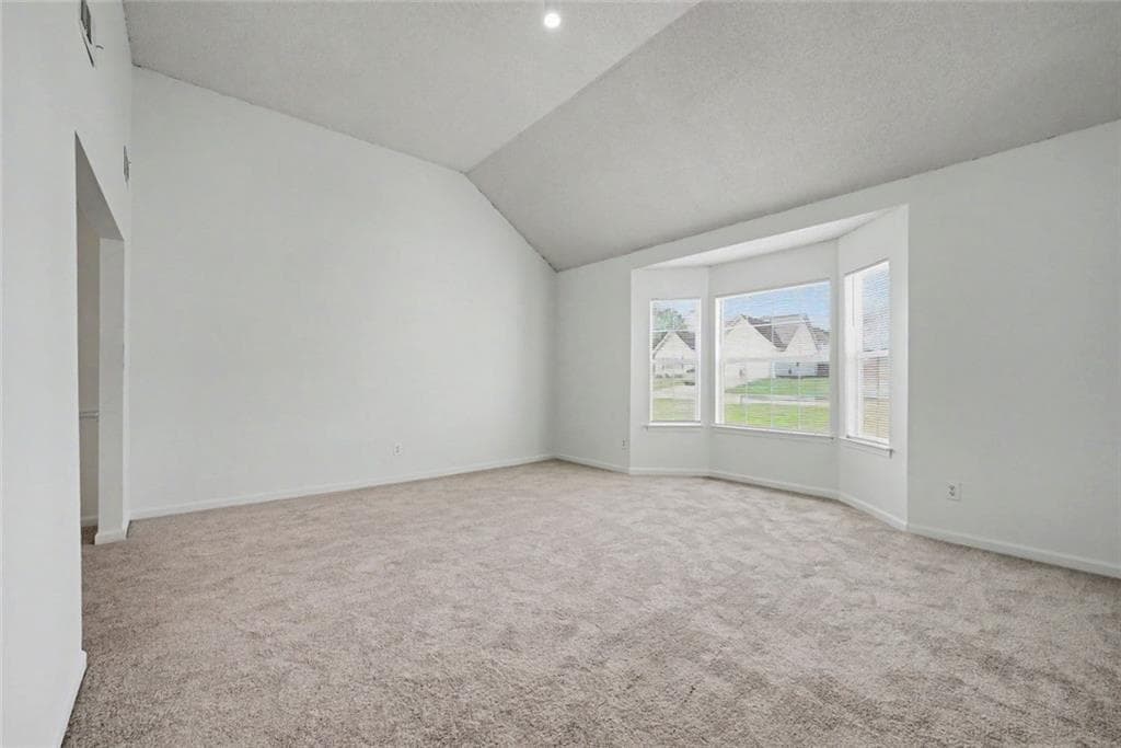 3 bedroom, 3 bathroom, 1,994 sq ft single family residence under contract at 1620 Village Place Circle, Conyers, GA 30012 — photo 3