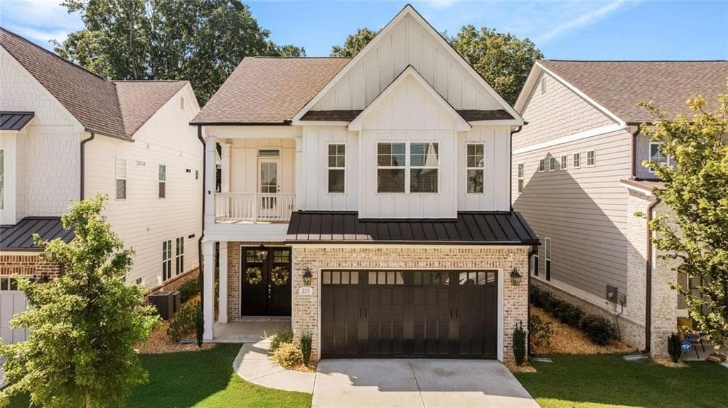 4 bedroom, 4 bathroom, 2,844 sq ft single family residence for sale at 225 Scottsdale Drive, Marietta, GA 30064 — photo 1 of 51
