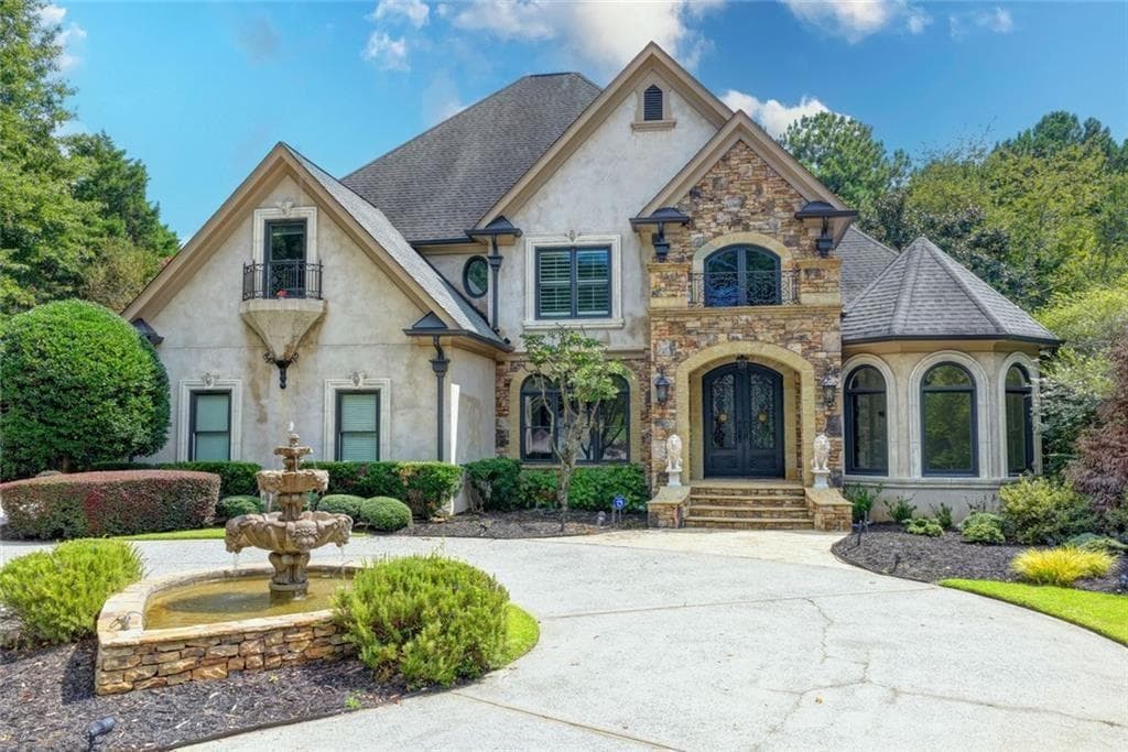 7 bedroom, 8 bathroom, 7,962 sq ft single family residence for sale at 810 Moss Creek Plantation, Duluth, GA 30097 — photo 3