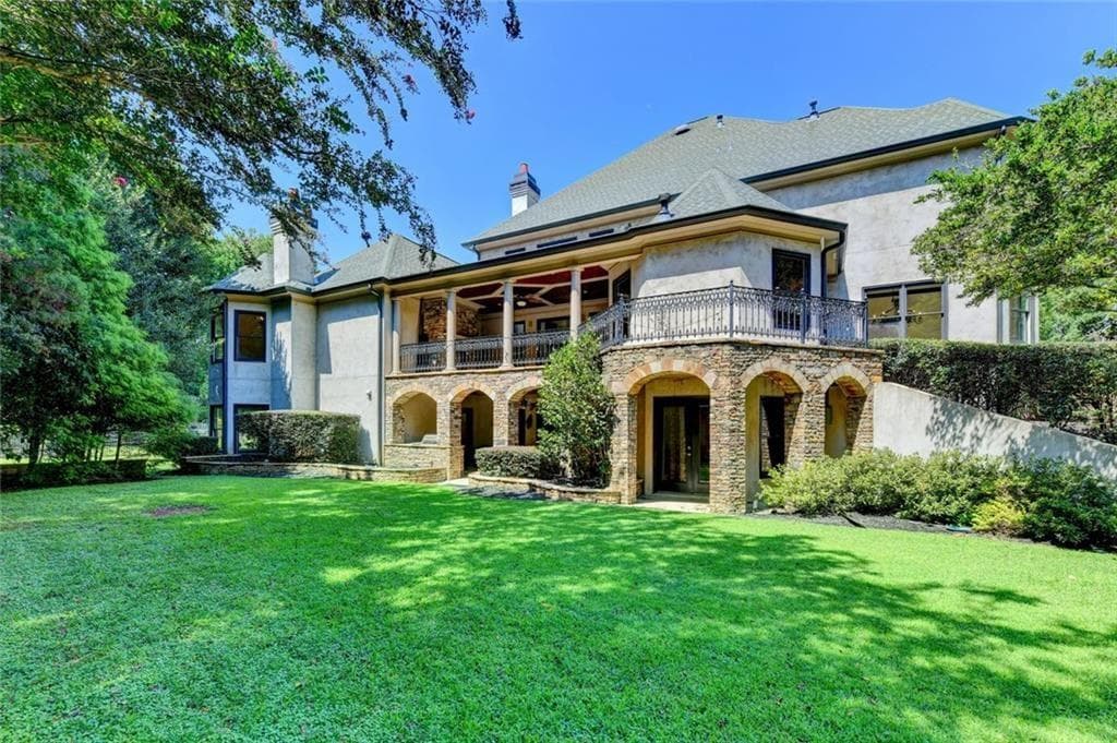 7 bedroom, 8 bathroom, 7,962 sq ft single family residence for sale at 810 Moss Creek Plantation, Duluth, GA 30097 — photo 6