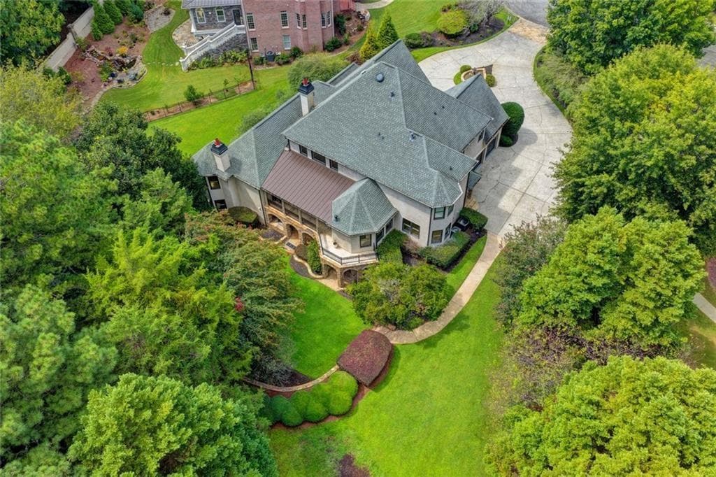7 bedroom, 8 bathroom, 7,962 sq ft single family residence for sale at 810 Moss Creek Plantation, Duluth, GA 30097 — photo 8