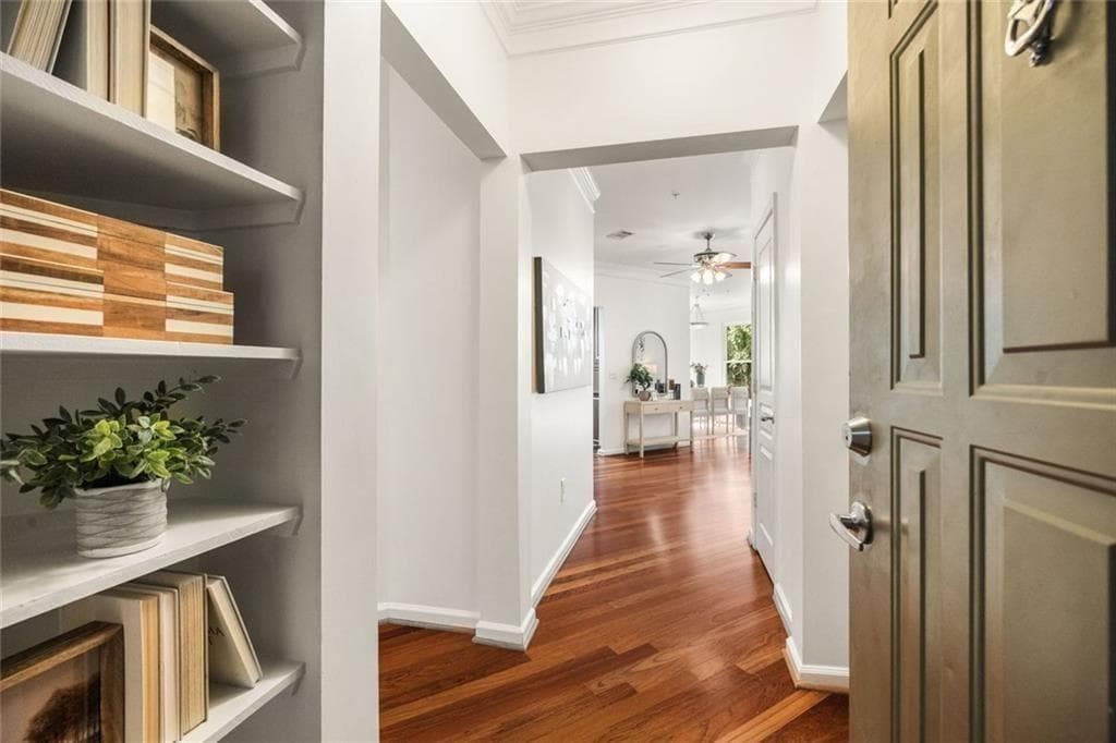 3 bedroom, 2 bathroom, 1,402 sq ft condominium for sale at 10 Perimeter Summit Boulevard 3203, Brookhaven, GA 30319 — photo 2