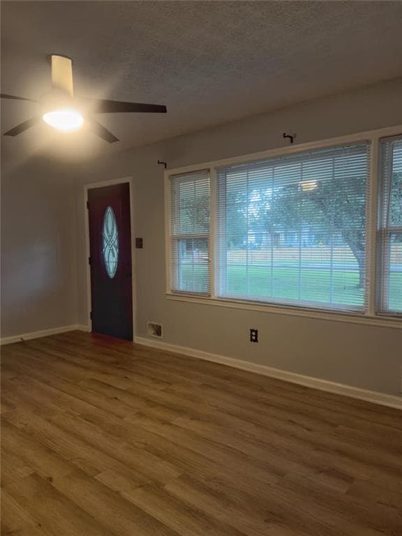 4 bedroom, 2 bathroom, 1,488 sq ft single family residence for sale at 3879 Sharon Drive, Powder Springs, GA 30127 — photo 5