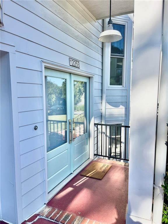 4 bedroom, 3 bathroom, 1,793 sq ft townhouse for sale at 2253 Goodwood Boulevard, Smyrna, GA 30080 — photo 2
