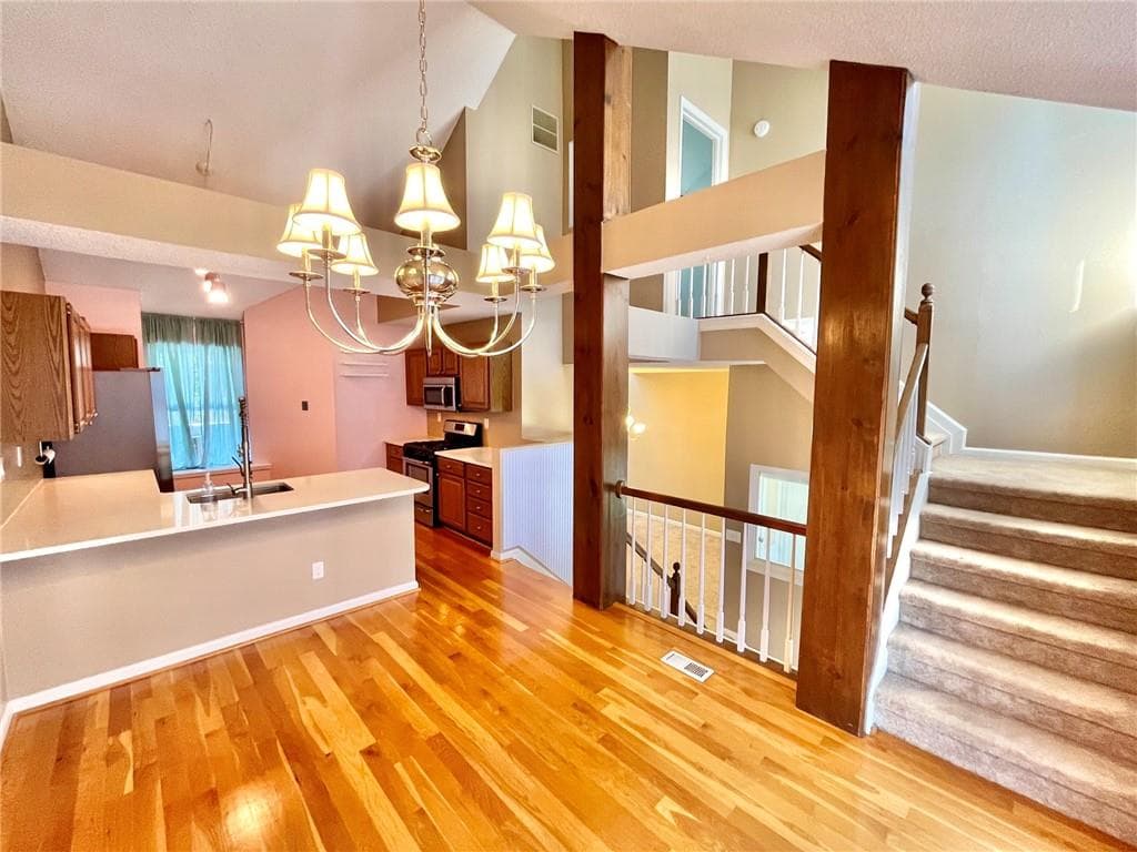 4 bedroom, 3 bathroom, 1,793 sq ft townhouse for sale at 2253 Goodwood Boulevard, Smyrna, GA 30080 — photo 7
