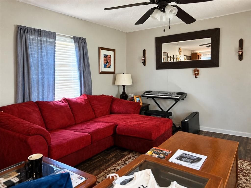 3 bedroom, 2 bathroom, 1,100 sq ft single family residence for sale at 5973 Lights Ferry Road, Flowery Branch, GA 30542 — photo 3