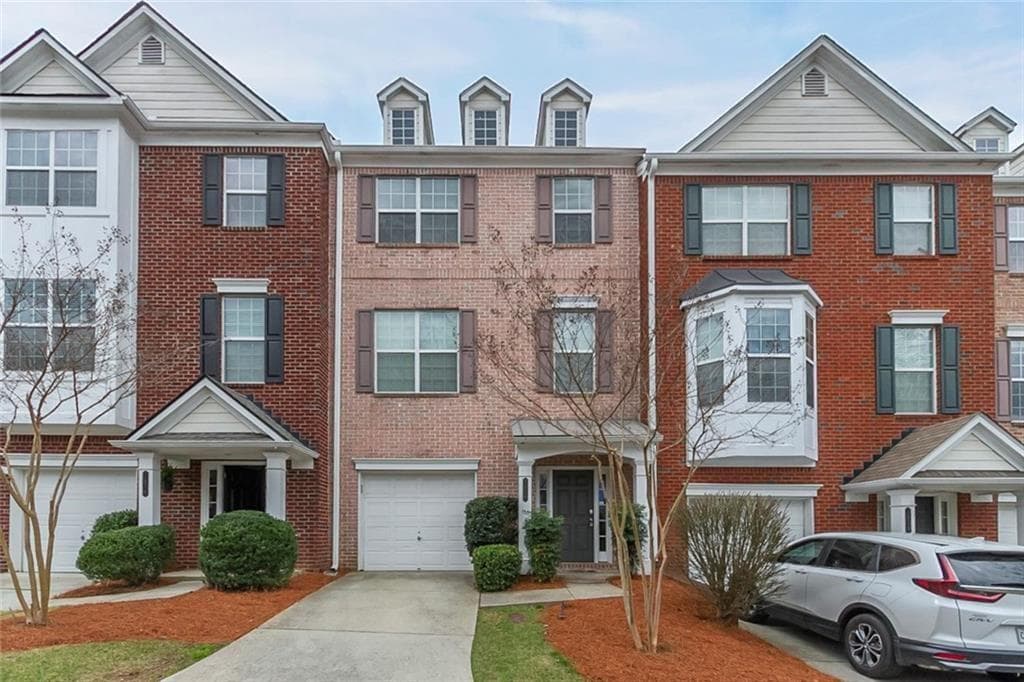 4 bedroom, 4 bathroom, 1,702 sq ft townhouse for sale at 7820 Kiverton Place, Sandy Springs, GA 30350