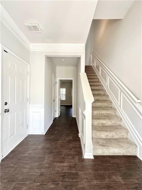 4 bedroom, 4 bathroom, 1,702 sq ft townhouse for sale at 7820 Kiverton Place, Sandy Springs, GA 30350 — photo 2