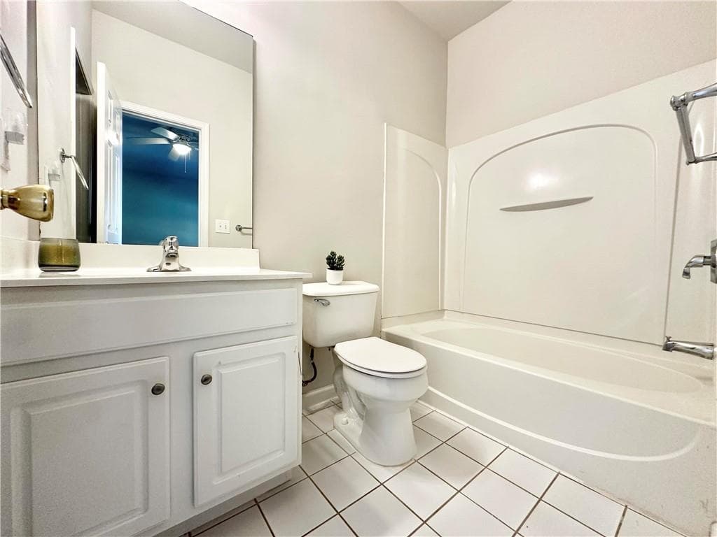 4 bedroom, 4 bathroom, 1,702 sq ft townhouse for sale at 7820 Kiverton Place, Sandy Springs, GA 30350 — photo 5