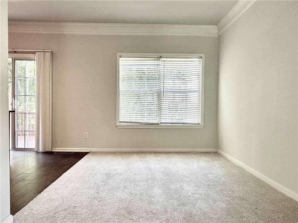 4 bedroom, 4 bathroom, 1,702 sq ft townhouse for sale at 7820 Kiverton Place, Sandy Springs, GA 30350 — photo 9