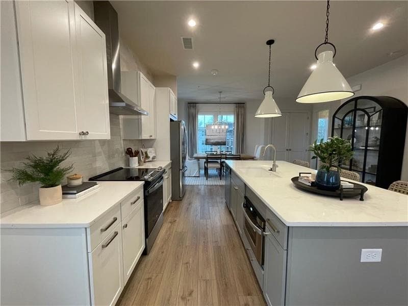 3 bedroom, 3 bathroom, 1,853 sq ft condominium for sale at 1273 Longreen Terrace 8, Atlanta, GA 30318 — photo 6